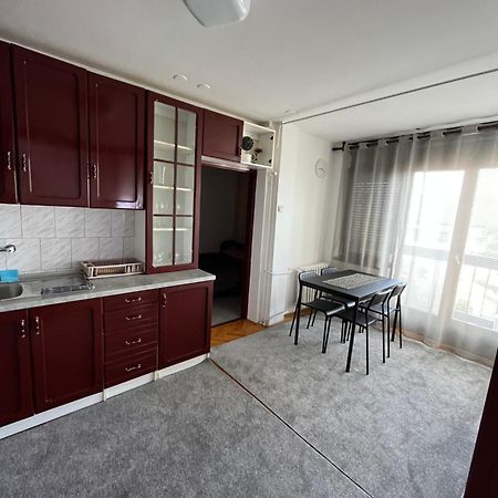Devetka Apartment Пирот Екстериор снимка